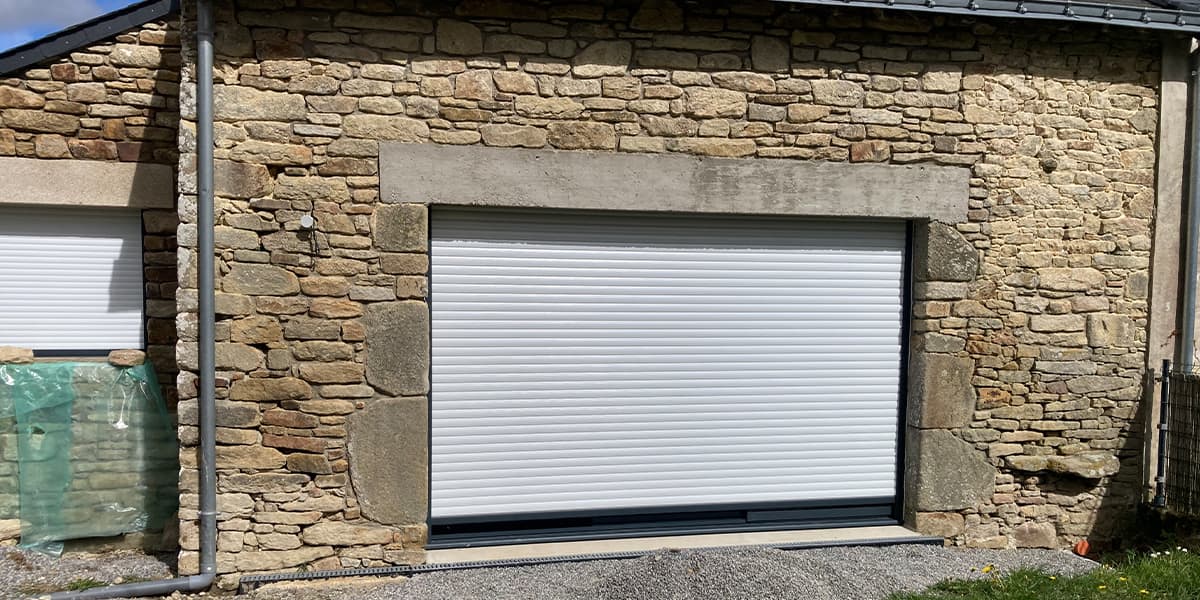 Ravalement de façade réalisé à Vigneux-de-Bretagne, détail des enduits